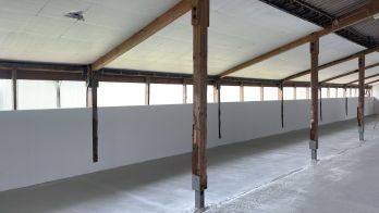 Große, helle Halle auf Hof Seeburg zur Pacht