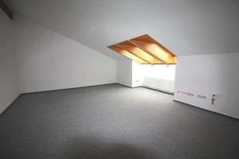 Klasse Büroräume im Gründerzentrum - Großzügige Raumeinheit
