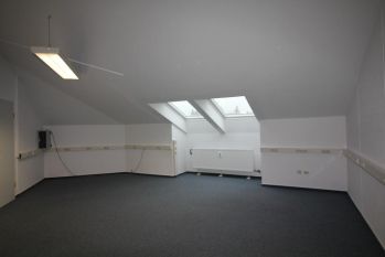 Klasse Büroräume im Gründerzentrum - Ein atraktives, helles Büro