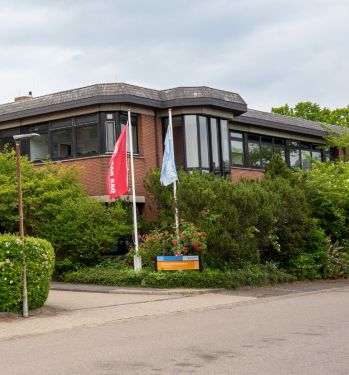 Rendsburg: Gewerbeimmobilie mit Werkstatt‑, Schulungs- und Verwaltungsflächen